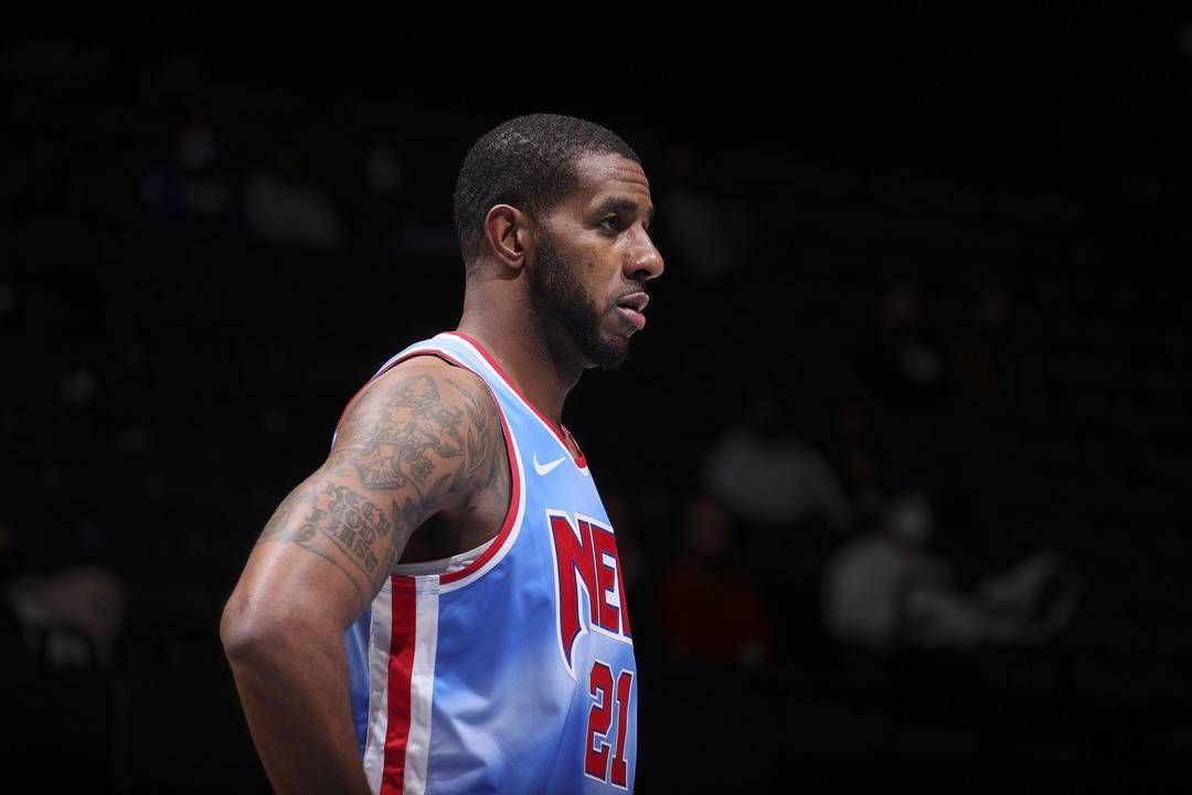 但整体进攻 但整体进攻