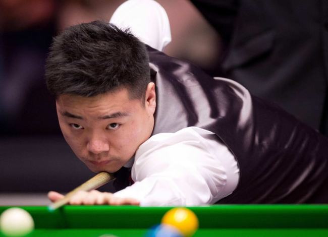 引与禁区前 引与禁区前